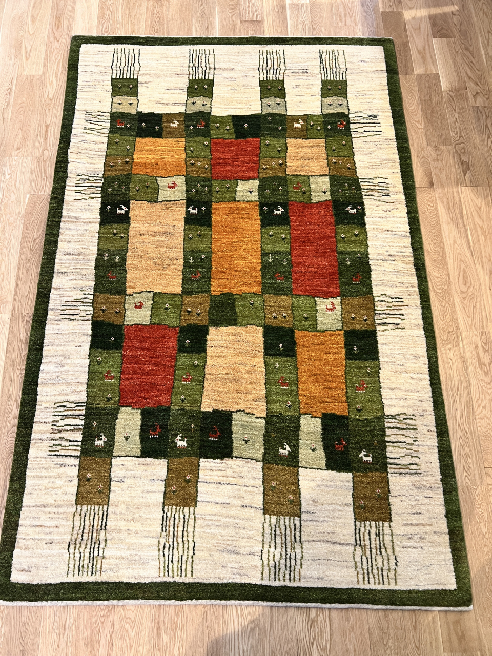 アマレ　　　　　ゴラム190×121